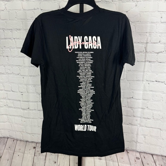 Lady Gaga 2017 Joanne Concert T-Shirt Size Small - Picture 5 of 6